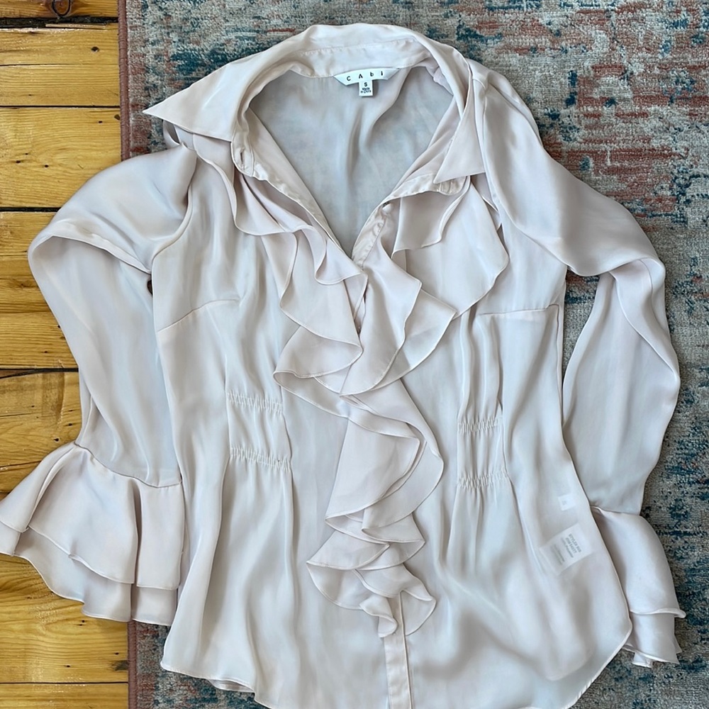 Cabi Light Pink Silk Blouse / Small
